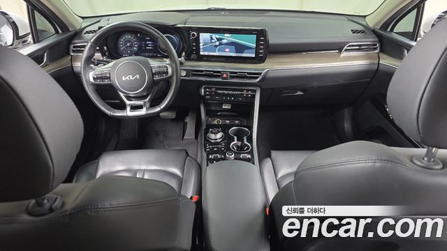 Kia K5 (III) 1.6 Turbo Noblesse 2023 — фото 7