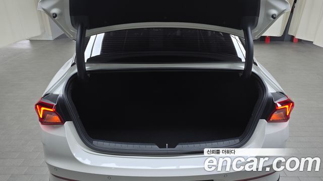 Kia K5 (III) 1.6 Turbo Noblesse 2023 — фото 20