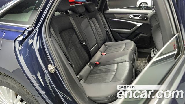 Audi A6 (C8) 45 TFSI Premium 2020 — фото 12