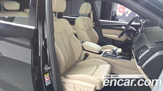 Audi Q5 (FY) 45 TFSI Quattro Premium 2021 — фото 10