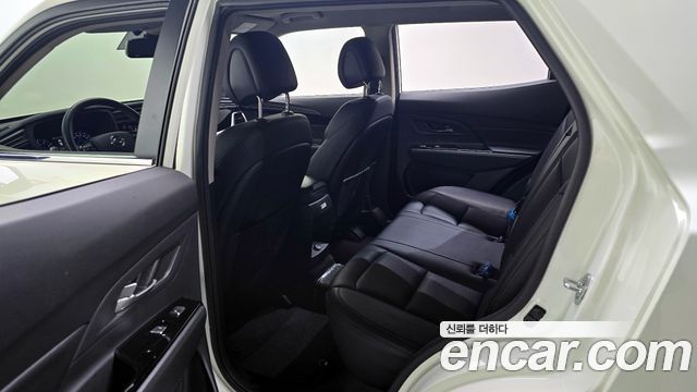 KG Mobility (SsangYong) Beautiful Korando Gasoline 1.5 2WD C7 2023 — фото 15