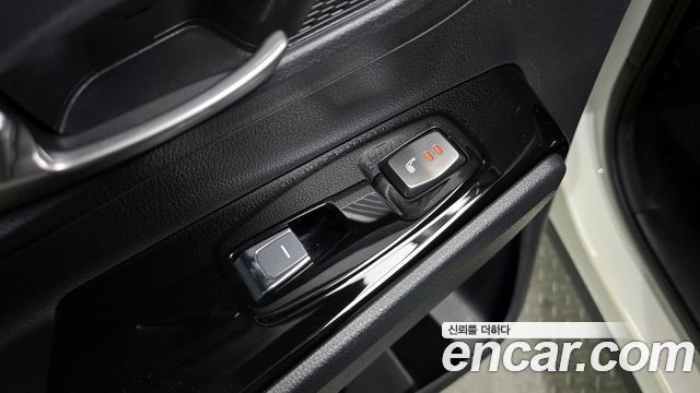 KG Mobility (SsangYong) Beautiful Korando Gasoline 1.5 2WD C7 2023 — фото 23