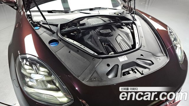 Porsche Panamera (971) 3.0 AWD 2020 — фото 6