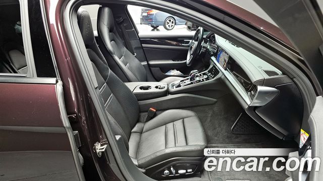 Porsche Panamera (971) 3.0 AWD 2020 — фото 10