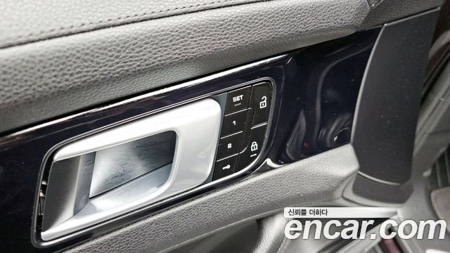 Porsche Panamera (971) 3.0 AWD 2020 — фото 17