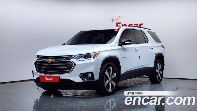 Chevrolet Traverse 3.6 AWD LT Leather Premium 2021 — фото 1