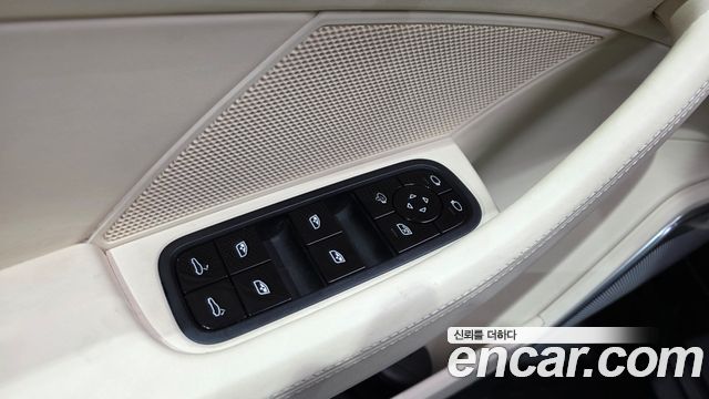 Porsche Panamera (971) 2.9 AWD 2021 — фото 33