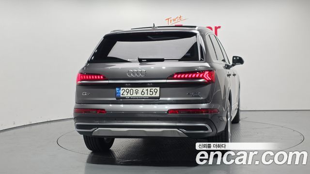 Audi Q7 (4M) 45 TDI Quattro 2021 — фото 4