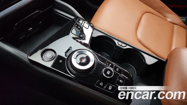 Kia Sportage (V) Diesel 2.0 2WD Nobleless 2022 — фото 9