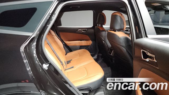 Kia Sportage (V) Diesel 2.0 2WD Nobleless 2022 — фото 16