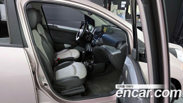 Chevrolet Matiz Creative Grove Star 2011 — фото 20