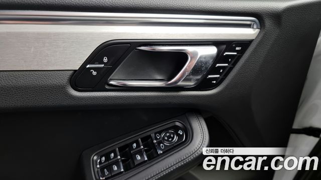 Porsche Macan 3.6 Turbo 95B 2015 — фото 10