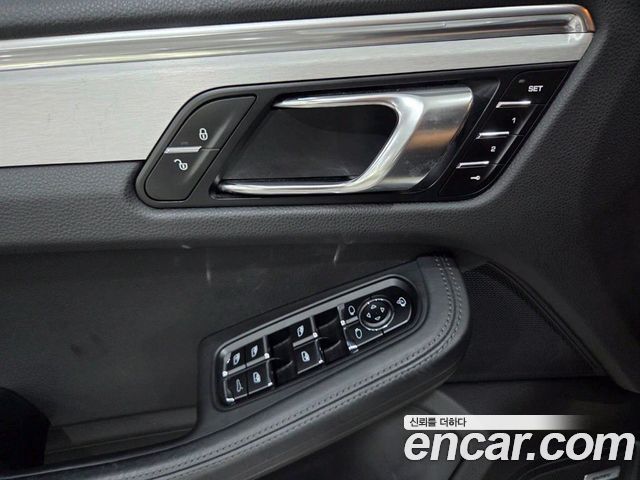 Porsche Macan 3.6 Turbo 95B 2015 — фото 19