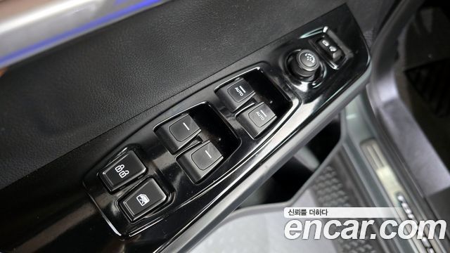 KG Mobility (SsangYong) Torres Gasoline 1.5 2WD T7 2023 — фото 14