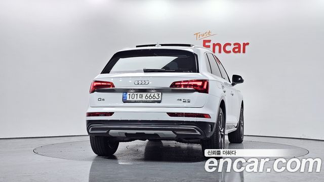 Audi Q5 (FY) 45 TFSI Quattro 2021 — фото 4
