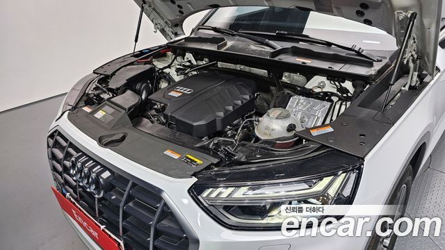 Audi Q5 (FY) 45 TFSI Quattro 2021 — фото 6
