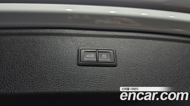Audi Q5 (FY) 45 TFSI Quattro 2021 — фото 20