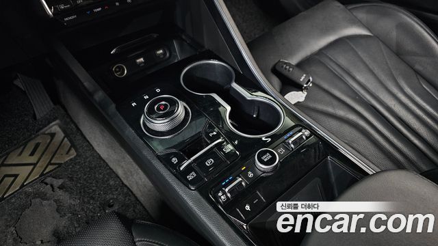 Kia K5 (III) 1.6 Turbo Signature 2022 — фото 9