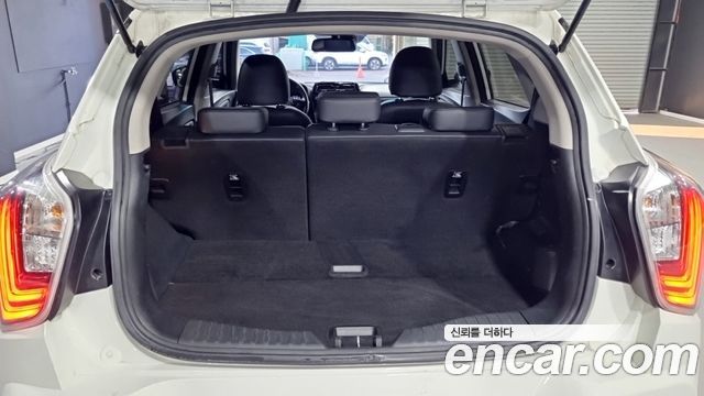 KG Mobility (SsangYong) Very New Tivoli Gasoline 1.5 2WD V3 2022 — фото 16