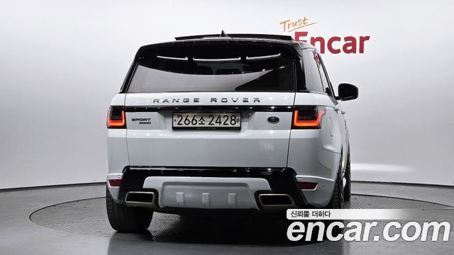 Land Rover Range Rover Sport (II) 3.0 SDV6 HSE Dynamic 2018 — фото 4