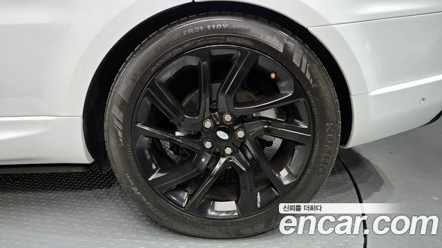 Land Rover Range Rover Sport (II) 3.0 SDV6 HSE Dynamic 2018 — фото 5