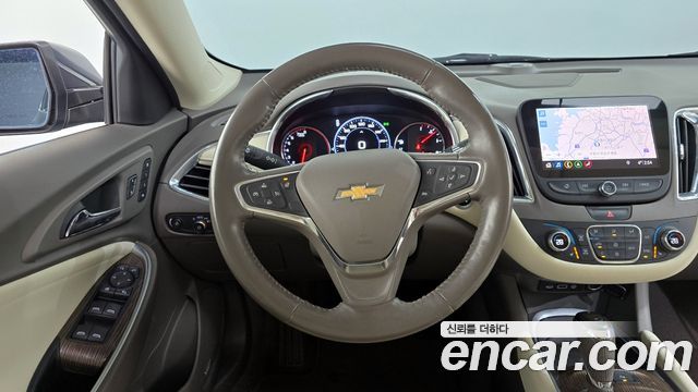 Chevrolet Malibu 2.0 Turbo LT Special 2019 — фото 17