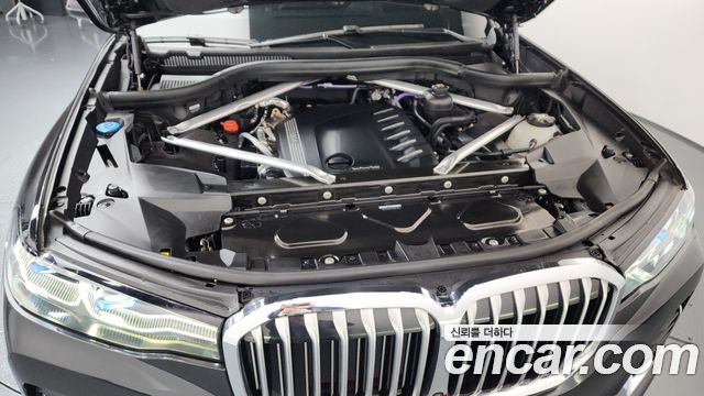 BMW X7 (G07) xDrive 40d Design Pure Excellence 7-Seater 2021 — фото 6