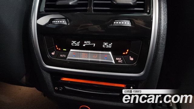 BMW X7 (G07) xDrive 40d Design Pure Excellence 7-Seater 2021 — фото 22