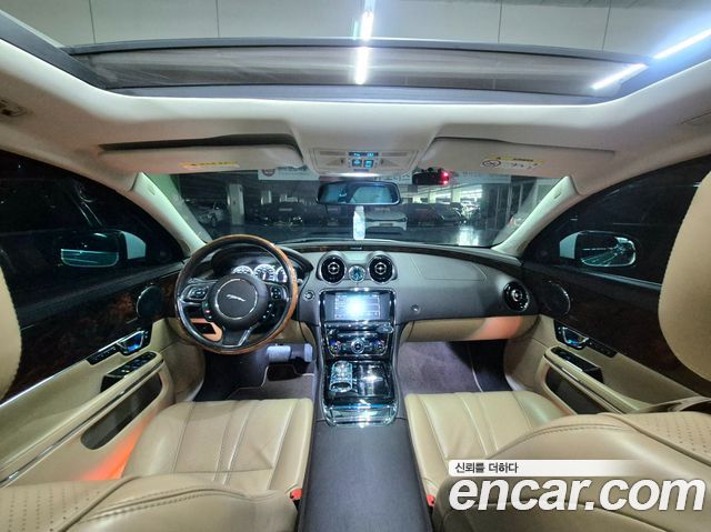 Jaguar XJ 3.0D Premium Luxury LWB X351 2014 — фото 7