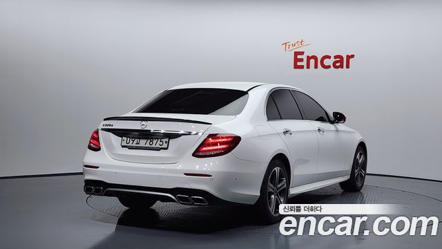 Mercedes-Benz E-Class (W213) E220d Avantgarde 2019 — фото 2