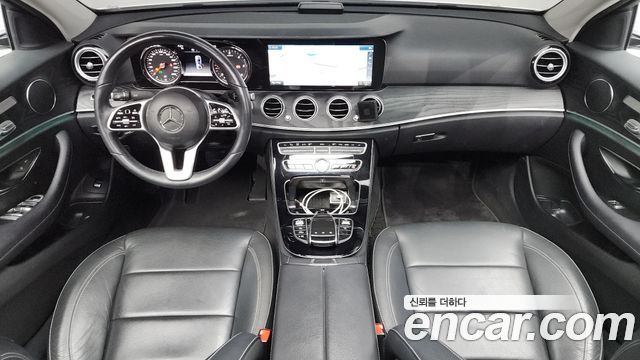 Mercedes-Benz E-Class (W213) E220d Avantgarde 2019 — фото 7