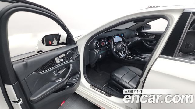 Mercedes-Benz E-Class (W213) E220d Avantgarde 2019 — фото 10