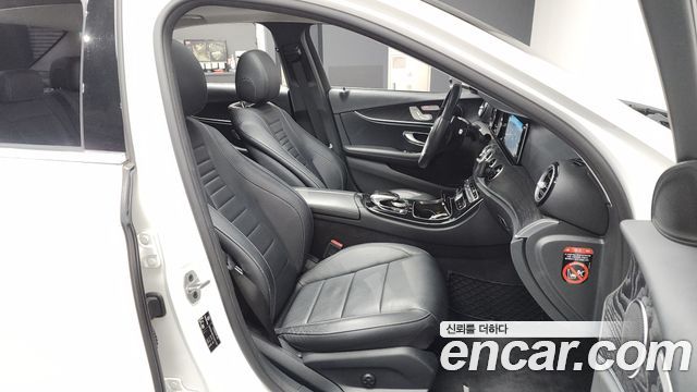 Mercedes-Benz E-Class (W213) E220d Avantgarde 2019 — фото 11