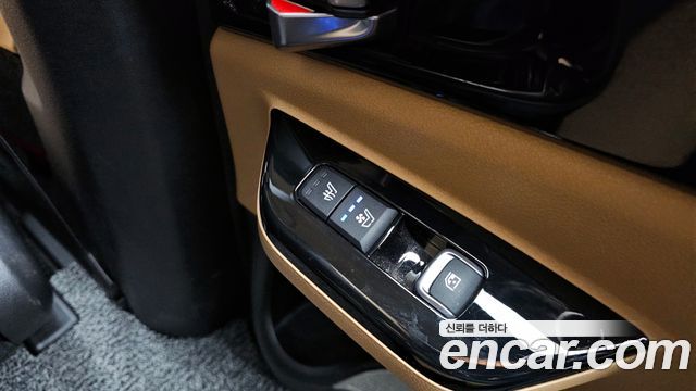 Kia Carnival (IV) Diesel 7-Seater Signature 2021 — фото 19