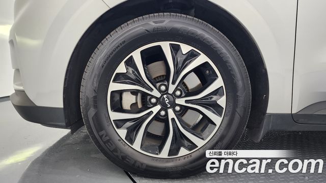 Kia Carnival (IV) Diesel 11-Seater Prestige 2023 — фото 5