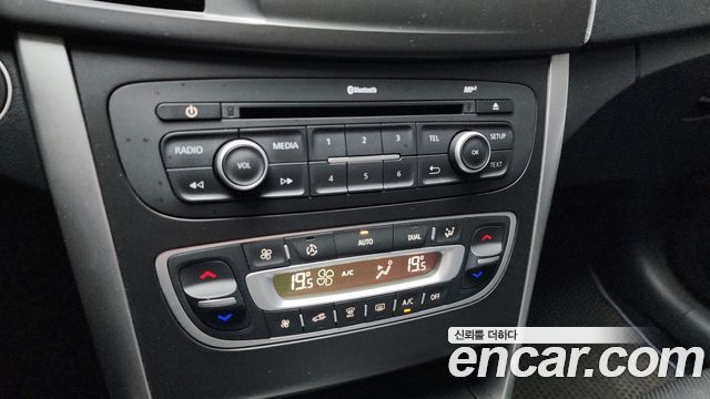 Renault Korea SM5 Nova Classic 2018 — фото 18