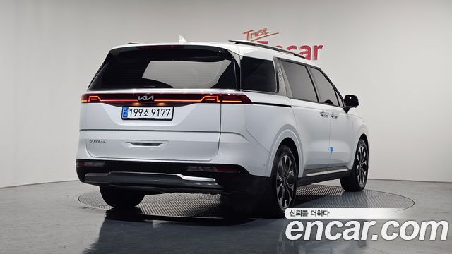 Kia Carnival (IV) Gasoline 9-Seater Signature 2023 — фото 2