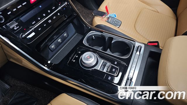 Kia Carnival (IV) Gasoline 9-Seater Signature 2023 — фото 9