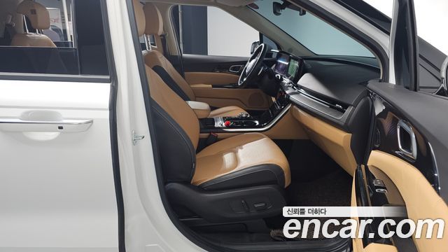 Kia Carnival (IV) Gasoline 9-Seater Signature 2023 — фото 11