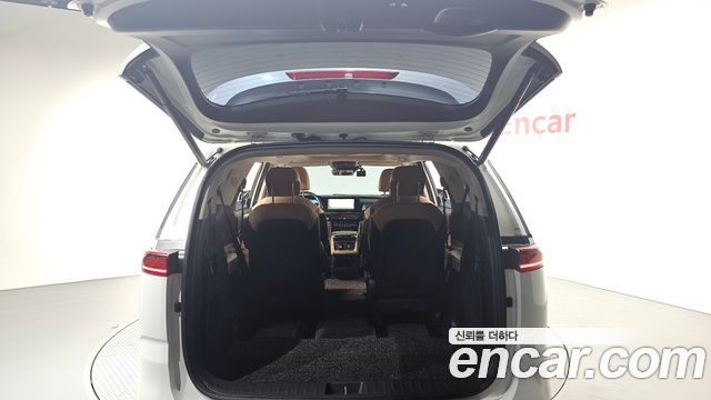 Kia Carnival (IV) Gasoline 9-Seater Signature 2023 — фото 20