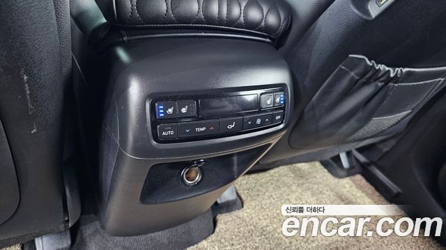 Hyundai Palisade Diesel 2.2 2WD Prestige 2021 — фото 19