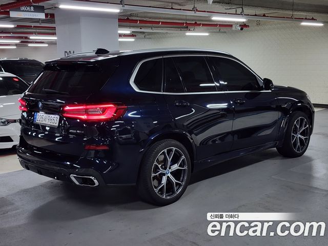 BMW X5 (G05) xDrive 45e M Sport 2022 — фото 2