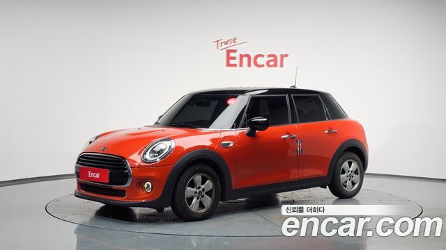 MINI Cooper 5Door Standard 3rd