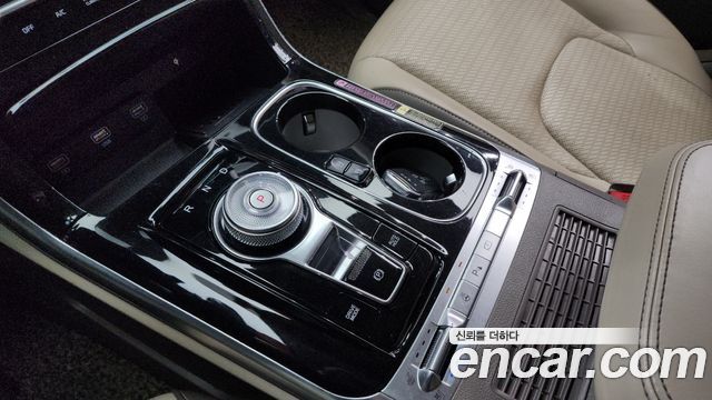 Kia Carnival (IV) Gasoline 7-Seater Hi-Limousine Signature 2022 — фото 9
