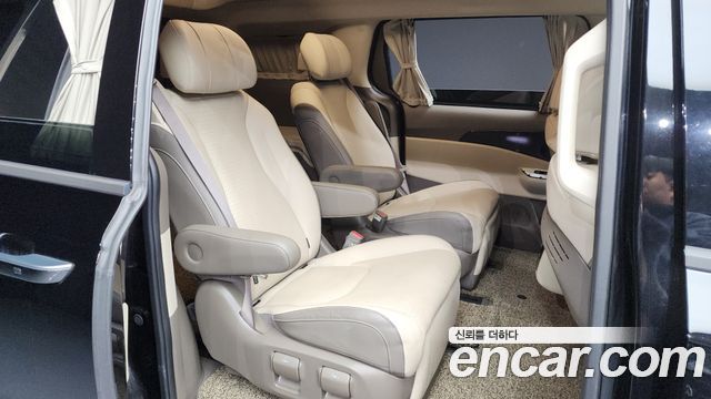 Kia Carnival (IV) Gasoline 7-Seater Hi-Limousine Signature 2022 — фото 16