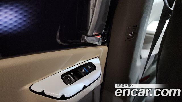 Kia Carnival (IV) Gasoline 7-Seater Hi-Limousine Signature 2022 — фото 23