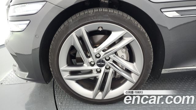 Genesis G80 (RG3) Gasoline 3.5 Turbo AWD 2025 — фото 5
