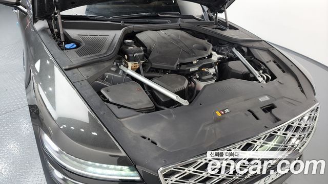 Genesis G80 (RG3) Gasoline 3.5 Turbo AWD 2025 — фото 6