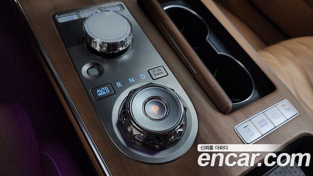 Genesis G80 (RG3) Gasoline 3.5 Turbo AWD 2025 — фото 9