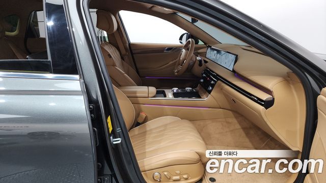Genesis G80 (RG3) Gasoline 3.5 Turbo AWD 2025 — фото 11